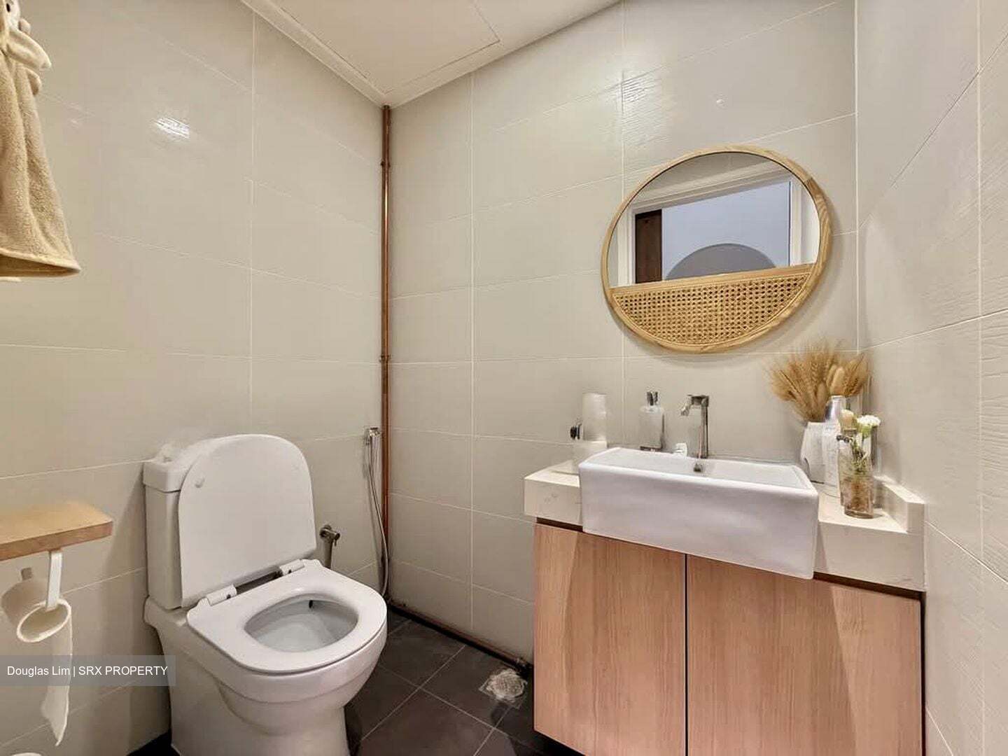 Suites @ Katong (D15), Shop House #581155631